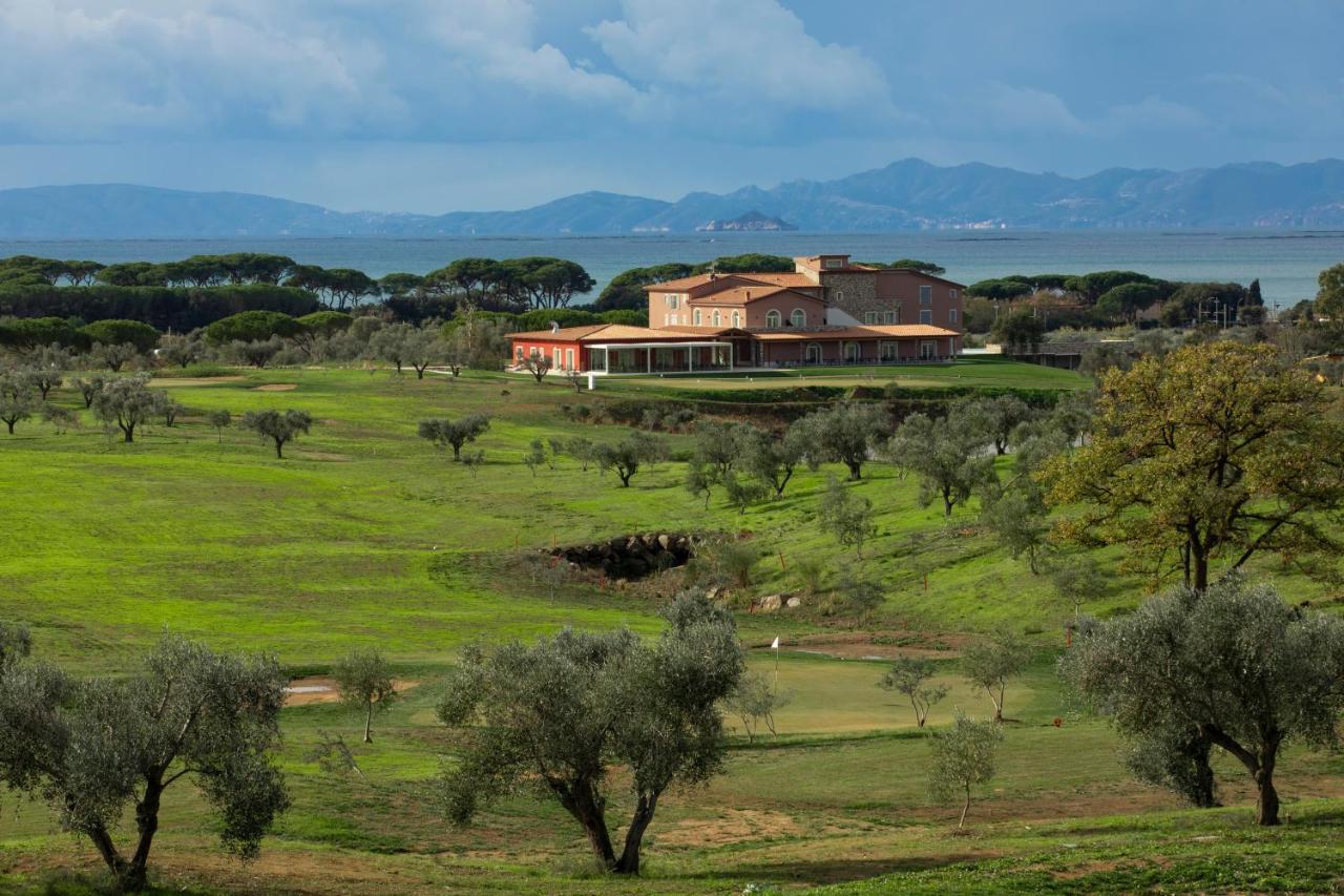 Riva Toscana Golf Resort & Spa Follonica Exterior photo